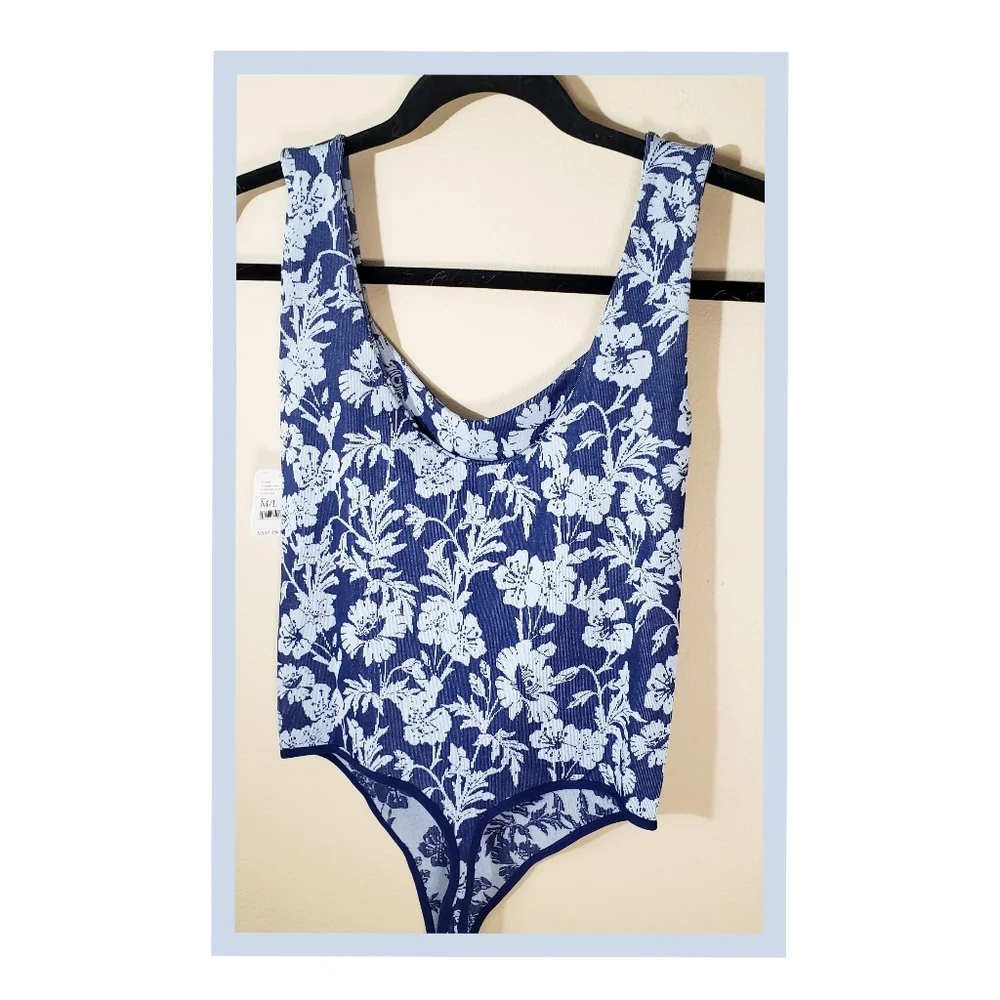 NWT Bodysuit Intimatekly Free People.....size M/L - Picture 2 of 2
